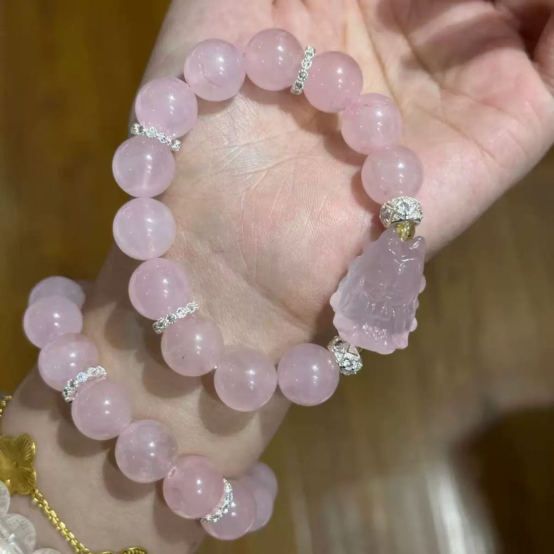 Unlock Love & Harmony with Natural Rose Quartz: The Stone of Unconditional Love