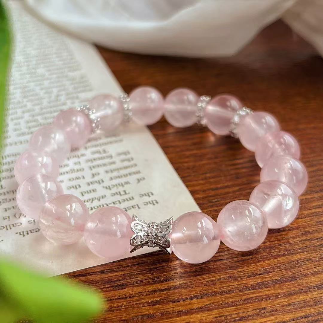 The Magic of Crystals: Energy, Types, and How to Choose the Right One